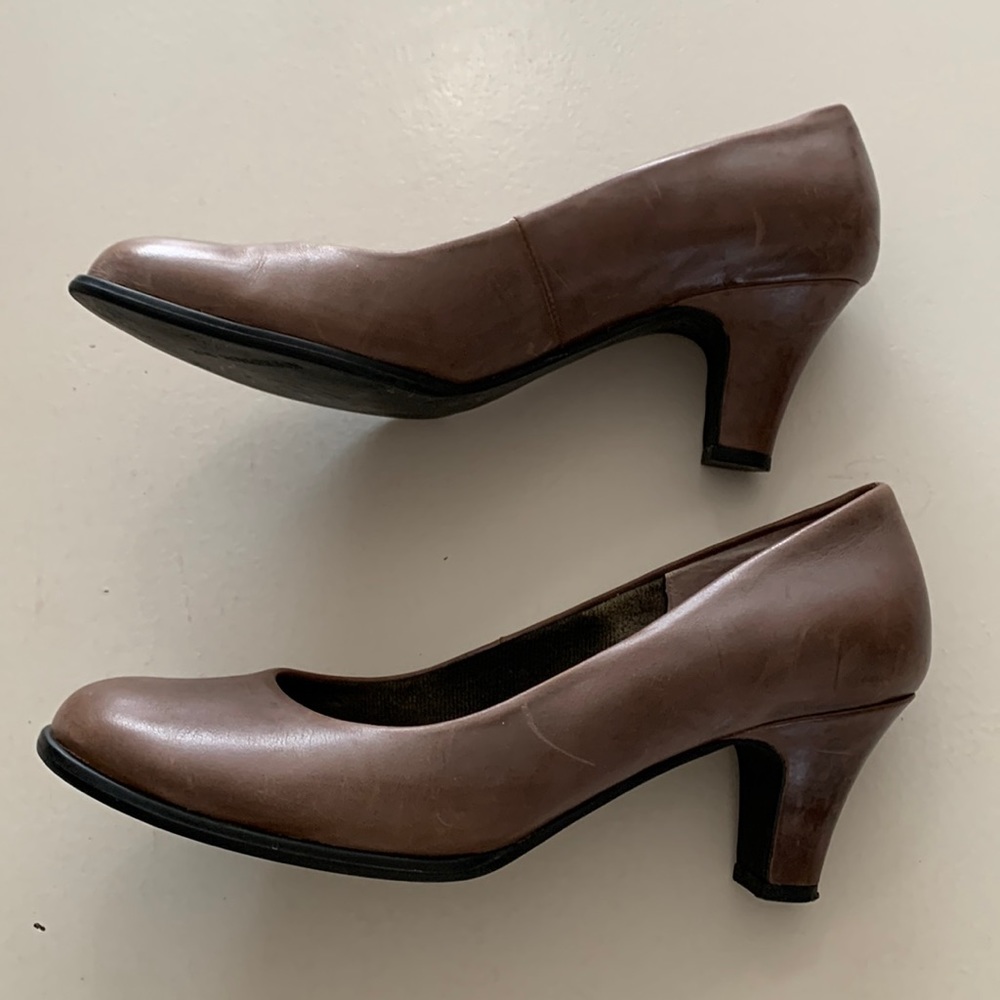Ros Hommerson Taupe heels, leather (8)